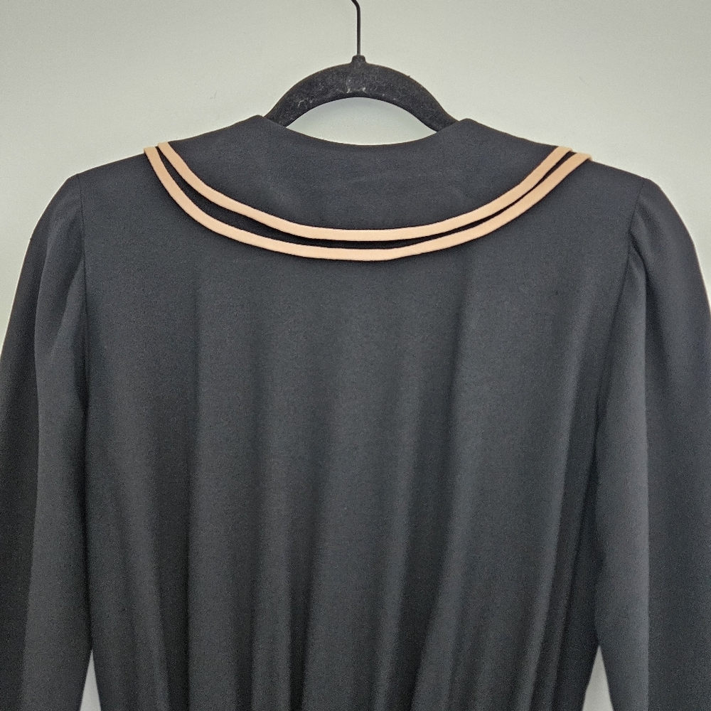 Albert Nipon Vintage Black With Cream Pleated Ski… - image 7